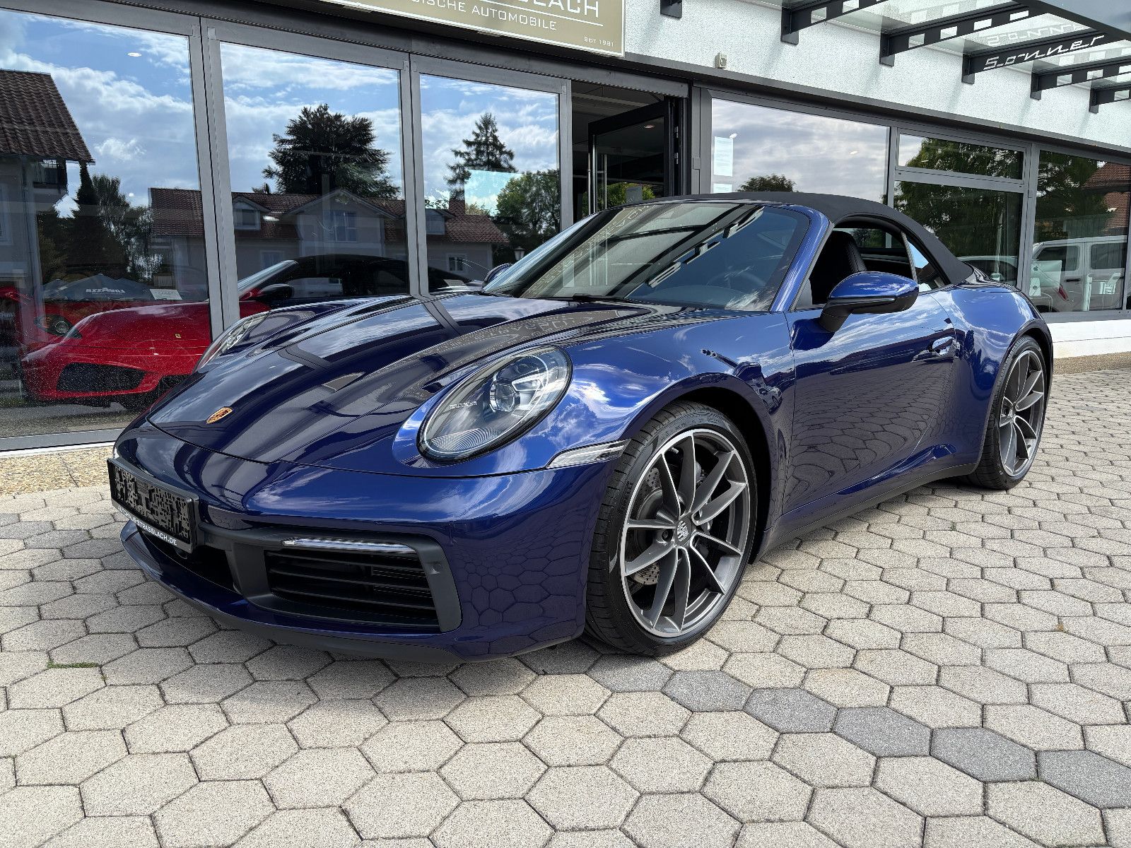 Porsche 992 911 CARRARA 4 CABRIO INNO SURROUND SITZBEL. foto 9