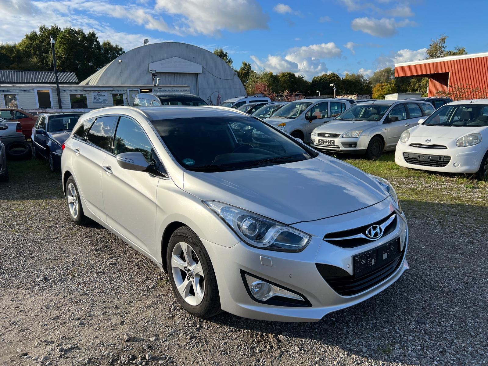 Hyundai i40 2013 — photo 37