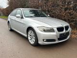 BMW 328i - - BMW 328 aus 2011: 328i