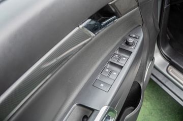 Fahrzeugabbildung Opel Antara Cosmo 4x4 1.9 CDTI |KLIMA|SHZ|PDC
