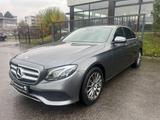 Mercedes-Benz E 200 Limousine AUTOMATIK/LED/NAVI/AHK/83TKM!!! - Mercedes-Benz E 200 in Herne
