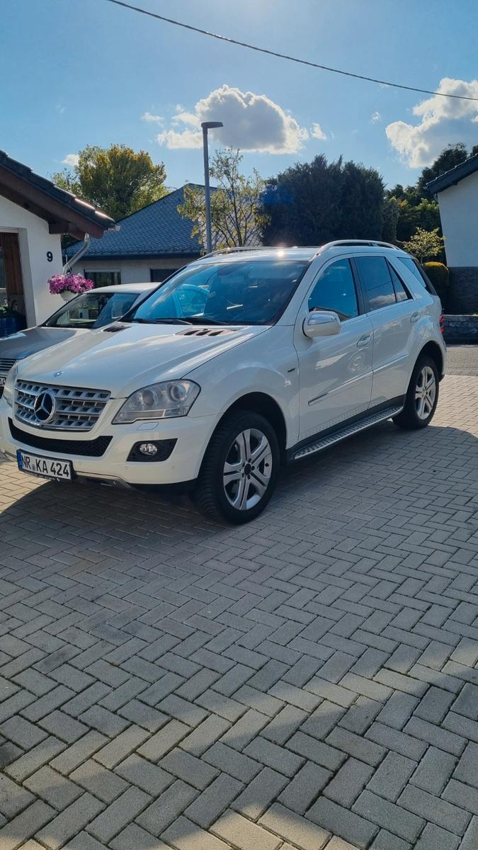 Mercedes-Benz ML 350