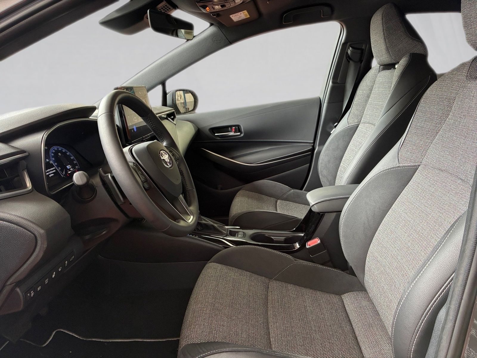 Fahrzeugabbildung Toyota Corolla Touring Sports 2,0 Teamplayer +Technik P