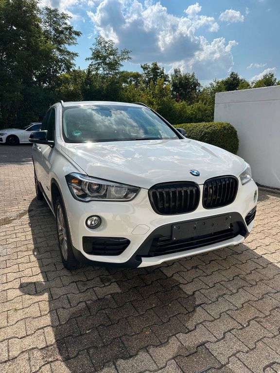 Image of BMW X1