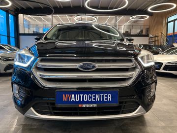 Ford Kuga Titanium *1. Hand*Klima*SHZ*Bluetooth*PDC*