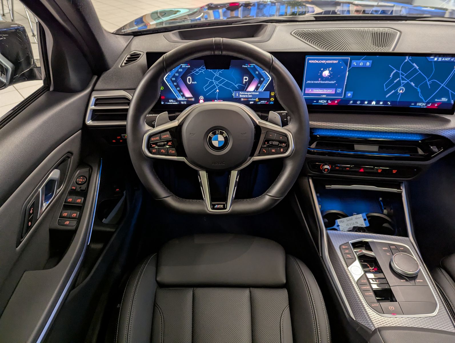 BMW 320 d xD M-Sport HUD Pano ACC LED-adaptiv AHK - Image 20