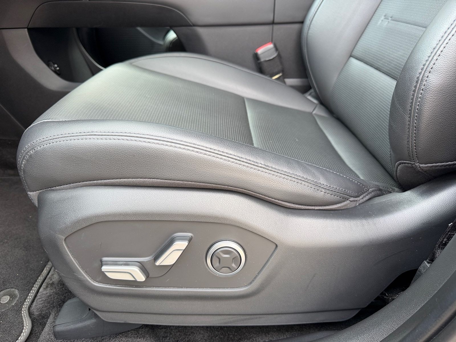 Hyundai Santa Fe – Bild 16