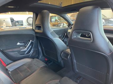 Mercedes-Benz A35 AMG 4Matic *PANO*LED*PDC*CARPLAY*
