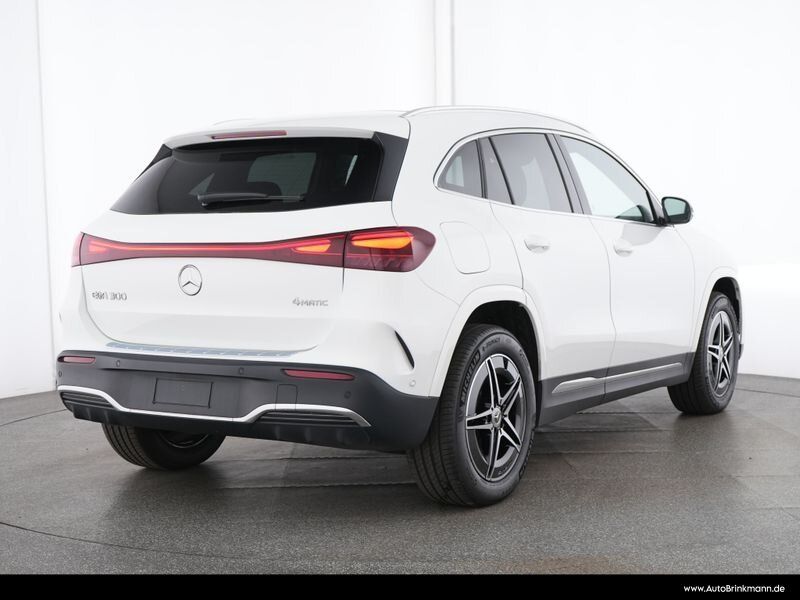 Mercedes-Benz EQA 300 4M AMG-LINE PANO-SHD KAMERA EASY-PACKLED foto 2