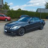 Mercedes-Benz E 250 Cabriolet AUTO.Klima.NAVI.Leder.Kamera. - Mercedes-Benz E 250: Cabrio