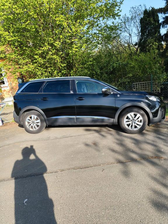 Image of Peugeot 5008