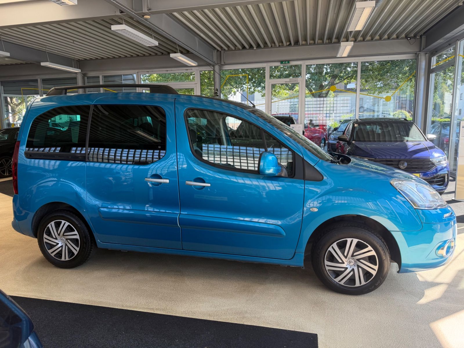 Fahrzeugabbildung Citroën Berlingo Kombi Selection*1. Hand