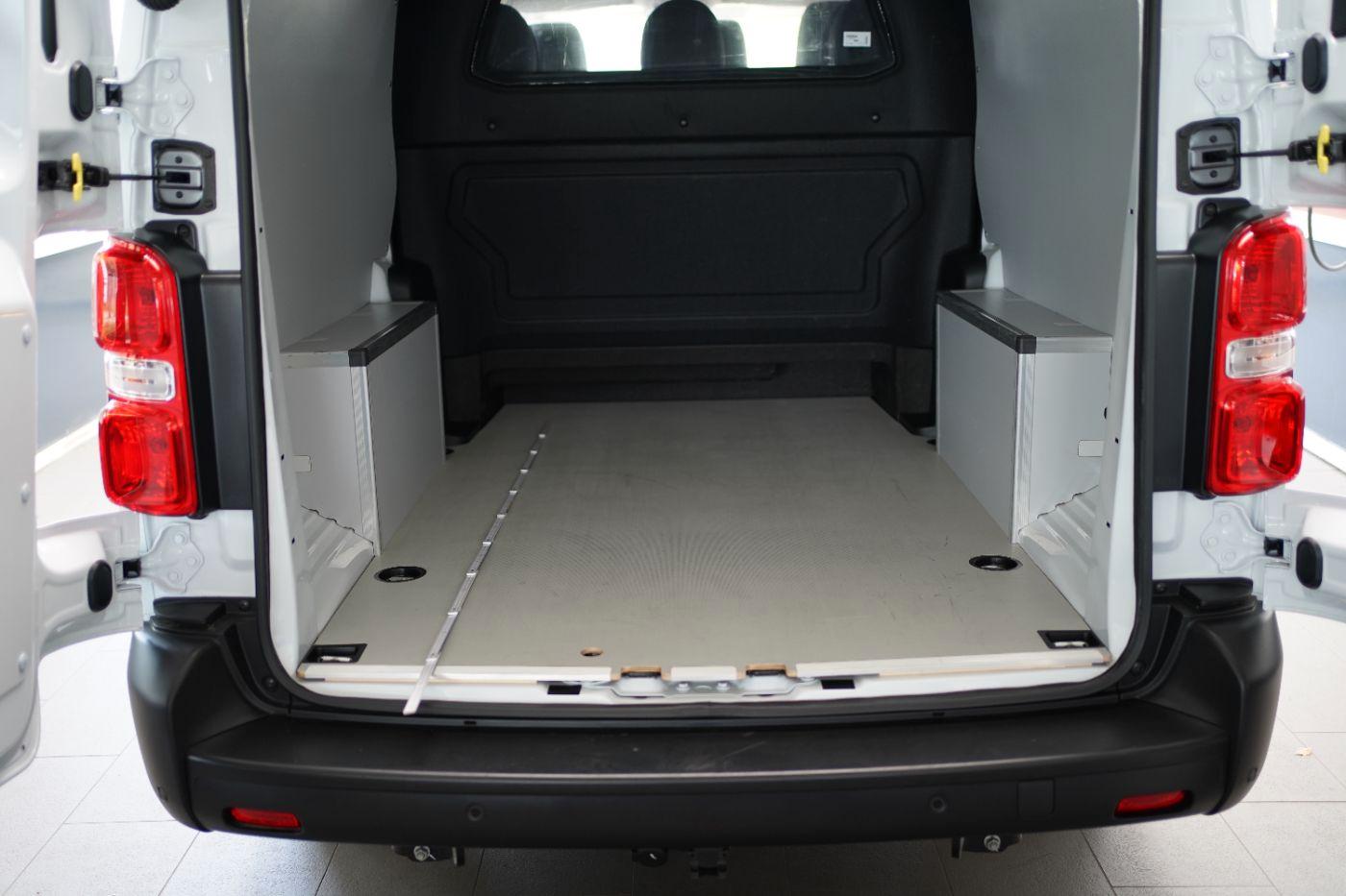 Peugeot Expert DoKa L3 BlueHDi 180 EAT8 Doppelkabine