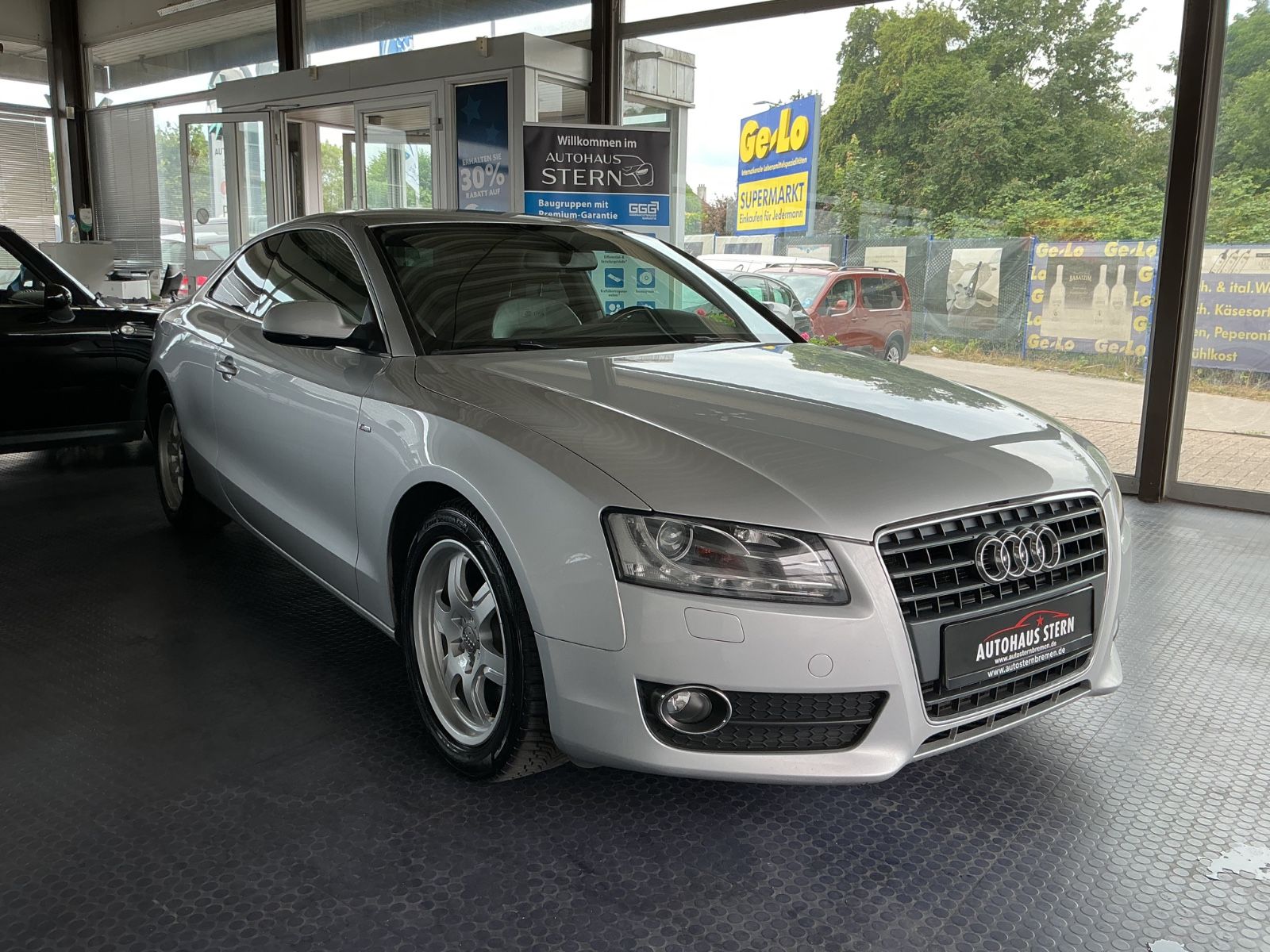 Audi Audi A5 Coupe 2.7 TDI * S Line Sport / Plus *Tempo