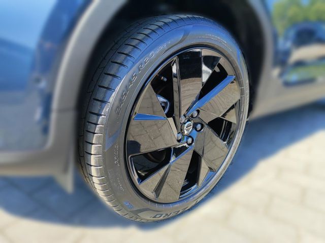 VOLVO XC 40 (Bild 10 von Array)