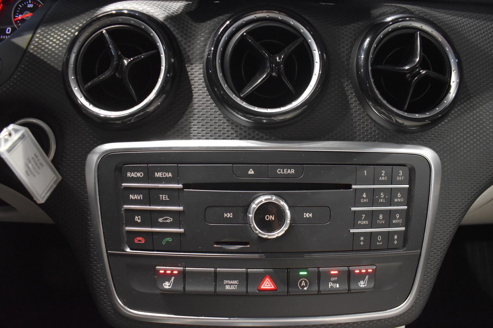 Mercedes-Benz A 180 7G LED LEDER-SPORTSI NAV KAM SPUR TEMPO SH