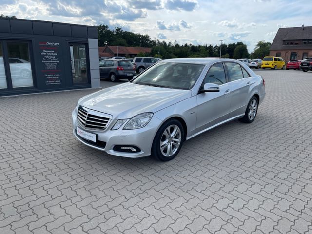 MERCEDES-BENZ E 350 CGI BlueEfficiency Leder ILS AHK schwenkba