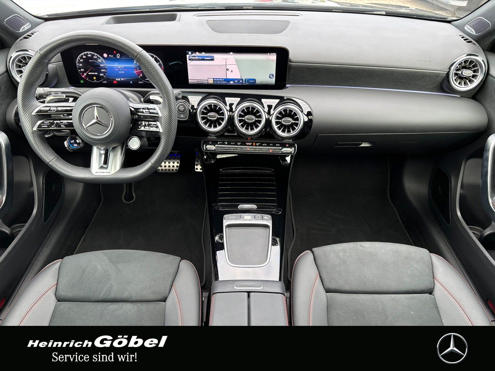 Fahrzeugabbildung Mercedes-Benz AMG A 35 HEAD-UP*PANO*BURMESTER*DISTRONIC*360°*