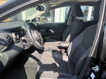Toyota Yaris - 11