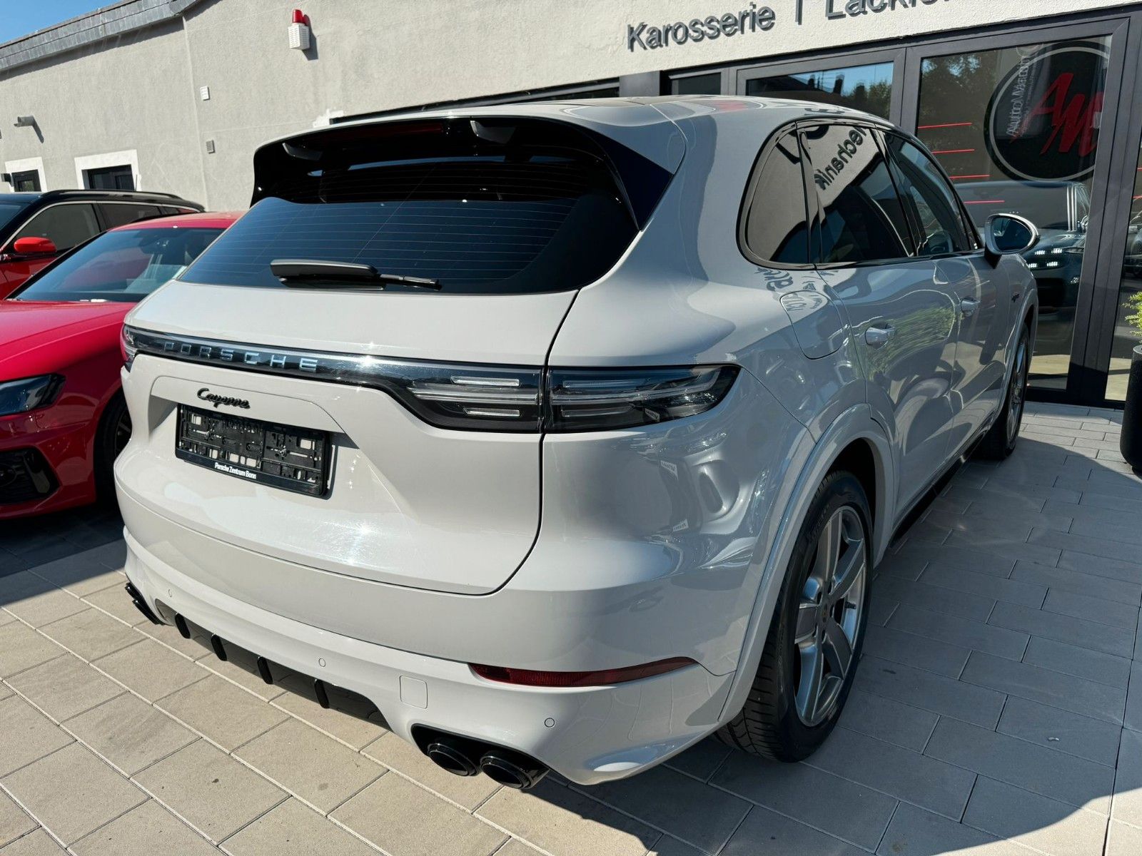 Fahrzeugabbildung Porsche Cayenne E-Hybrid*Approved11/27*Pano*Allradlenk*