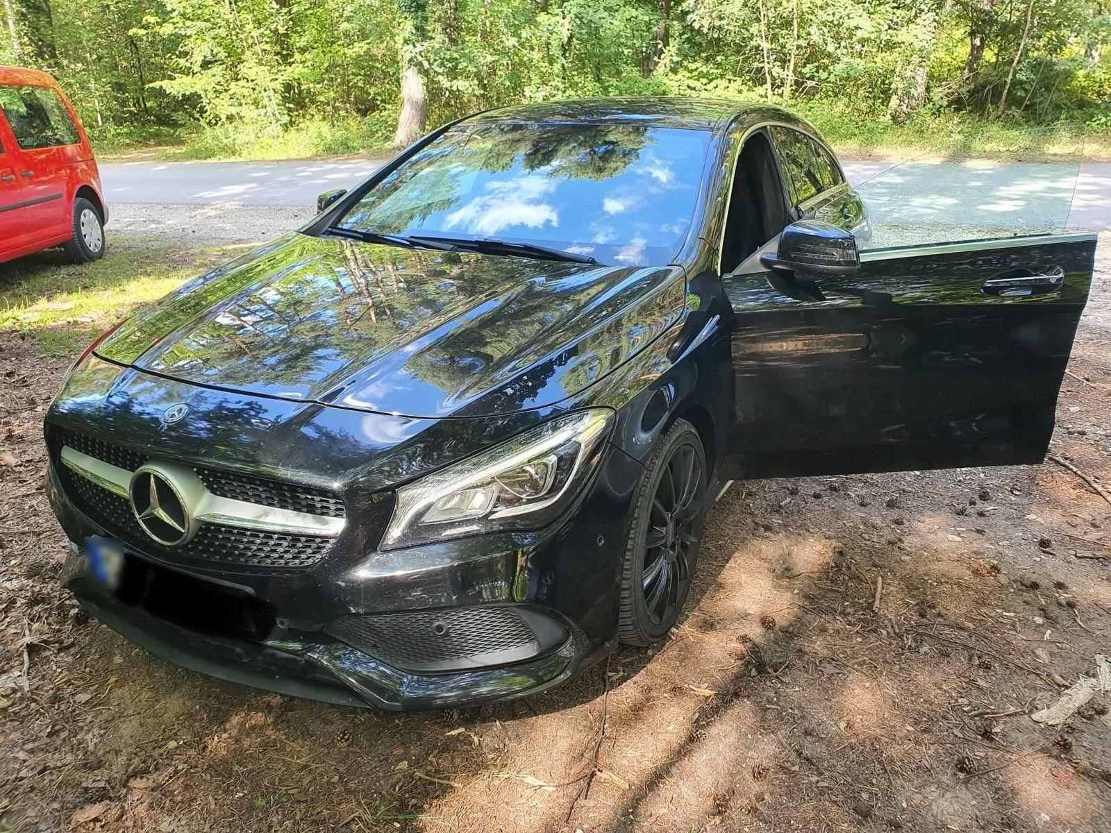 Mercedes-Benz CLA 220