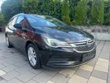 Opel Astra K Sports Tourer Edition Start/Stop - Opel Astra: Schwarz