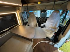 Pössl Summit Shine 640 R*Modell 2025**Automatik*Navi