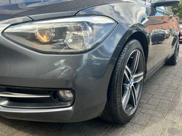 BMW 118 - 12