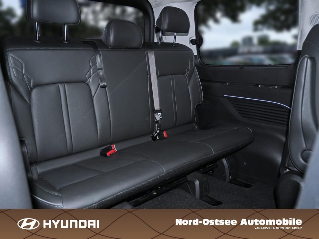 Fahrzeugabbildung Hyundai STARIA 2.2 CRDi SIGNATURE PARK-PAKET SOUND BOSE