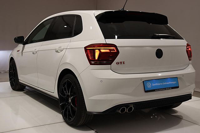 Polo GTI 2.0 TSI GTI DSG ACC NAVI BT SHZ SPORTFW