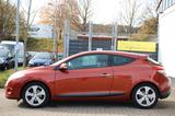 Renault Megane Coupé 1.6 16V 110 # Alu # 8-fach bereift - Renault Megane: 16v