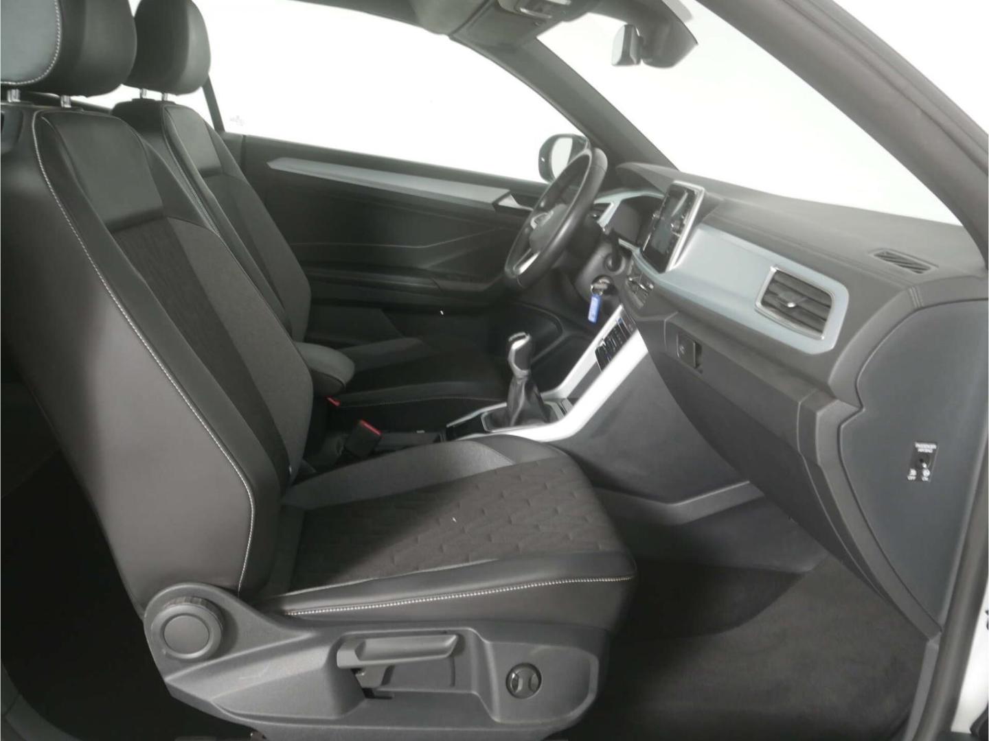Volkswagen T-Roc Cabriolet 1.0 TSI GOAL 6-Gg. NAV/LED/RFK, миниатюра 26