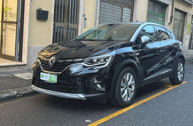 Renault RENAULT Captur Plug-in Intens- NEOPATENTATI- TUT