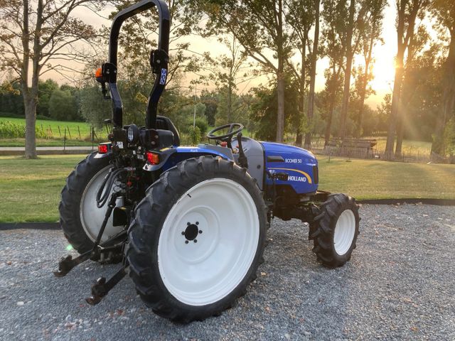 New Holland boomer 50