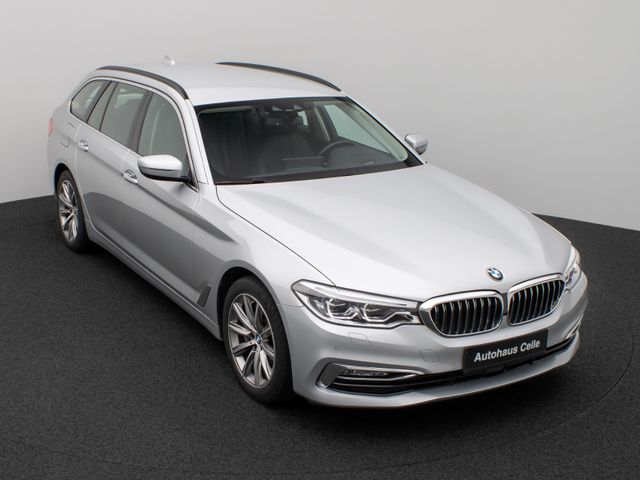 BMW 530i  LuxuryLine Kamera HUD Komfort SoftCl Alarm