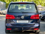 Volkswagen Touran BMT/Klima/Scheckheft/8xReifen/AHK/MFL/TÜV - Volkswagen Touran in Nürnberg