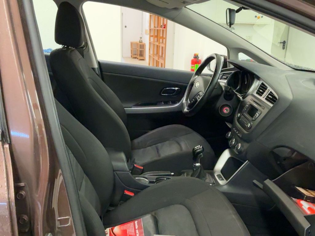 cee'd 1.6 CRDi Edition 7 SHZ PDC