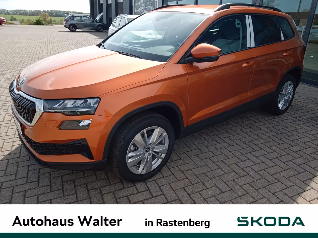 Skoda Karoq 1.5 TSI Selection 6-Gang LED FSE SHZ