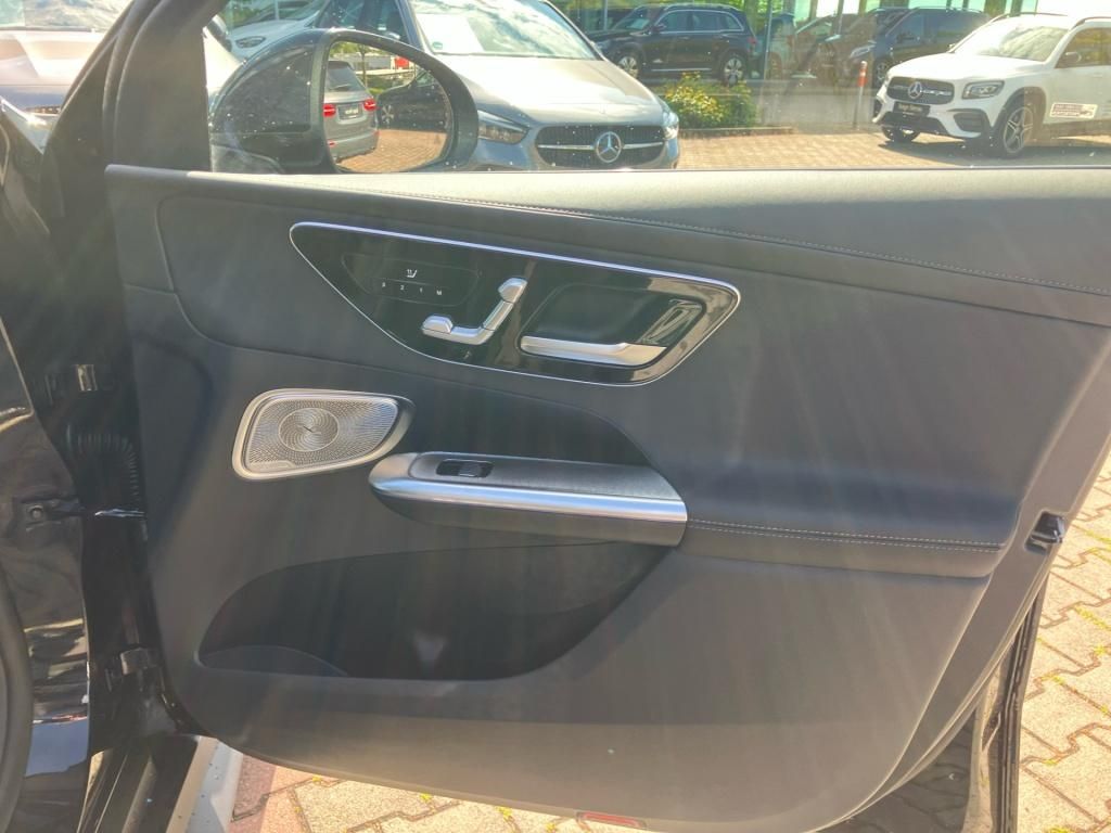 Fahrzeugabbildung Mercedes-Benz GLC 220 d 4M Coupé AMG*AHK*Memory*Keyless-Go*LED