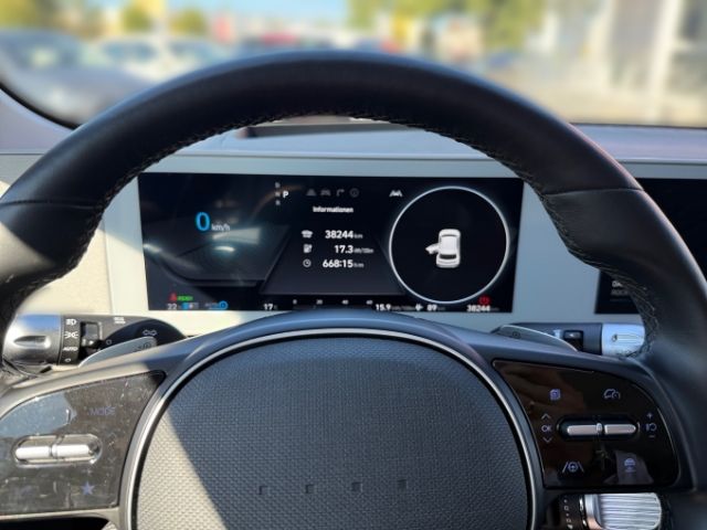 Fahrzeugabbildung Hyundai IONIQ 5 Uniq Elektro 77 +LEDER+NAVI+LED+RFK+UVM+