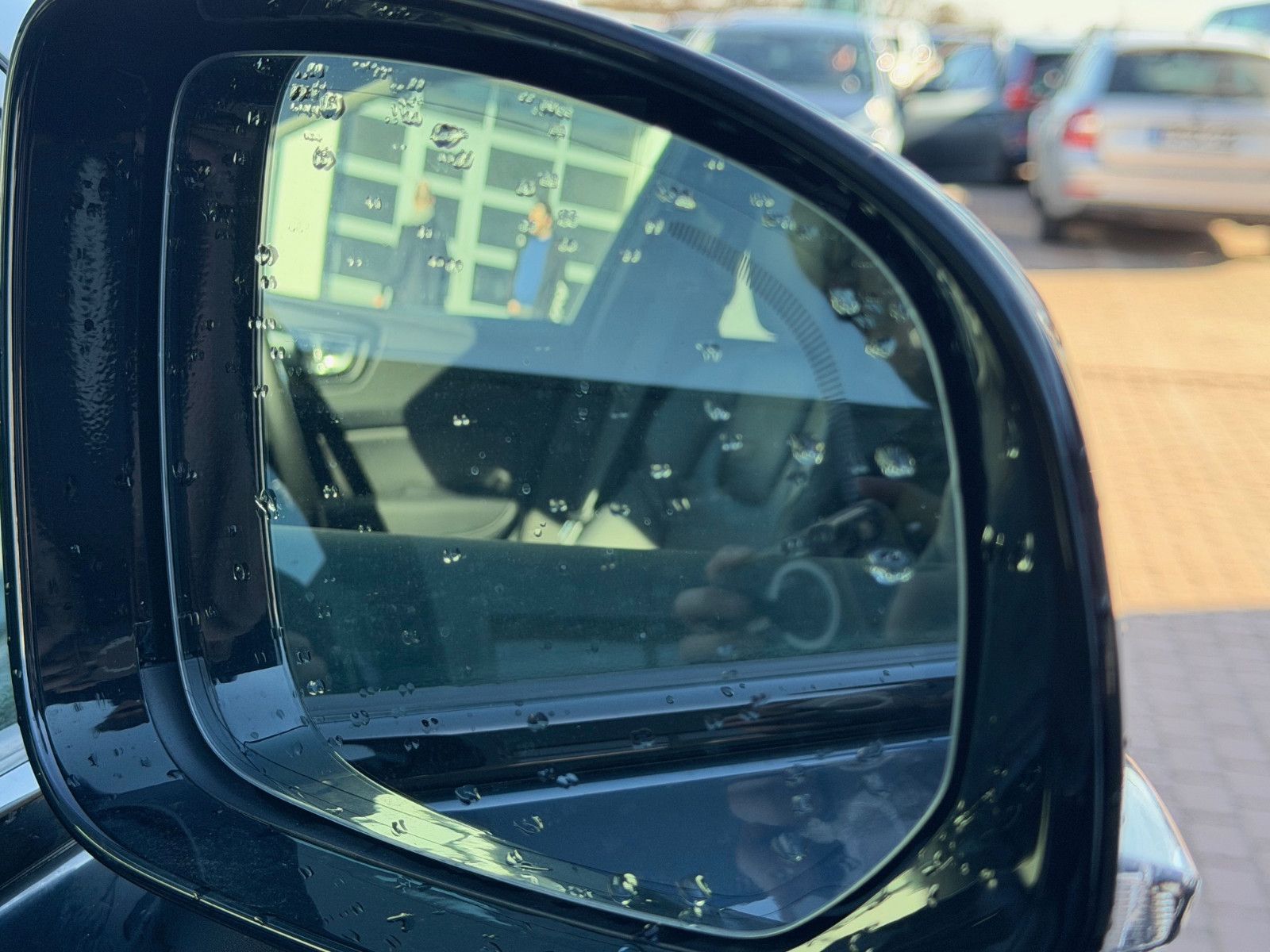 Fahrzeugabbildung Volvo XC60 B5 D Ultimate Dark AWD*STHZG*PANO*360°*ACC
