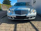 Mercedes-Benz Mercedes  E Klasse 230 Avangart - Mercedes-Benz E 230 mit Benzin-Antrieb