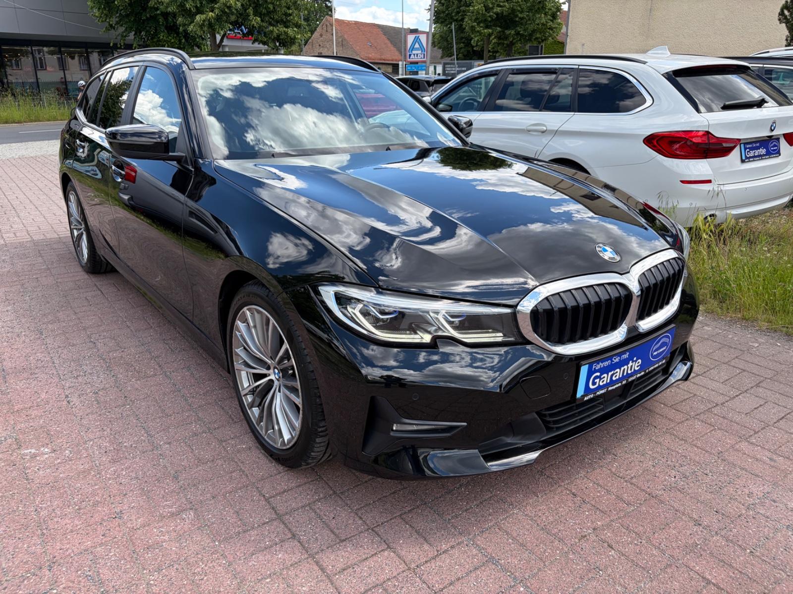 BMW 320 TOUR.ADVANTAGE+AUTOM+LEDER+HEAD-UP+NAVI+++