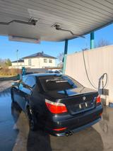 BMW e60 520i M-Paket  - BMW 520: 520i E60