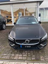 Volvo V60 Kombi Inscription Expression Recharge Plug-I - Volvo V60: Recharge Inscription Expression