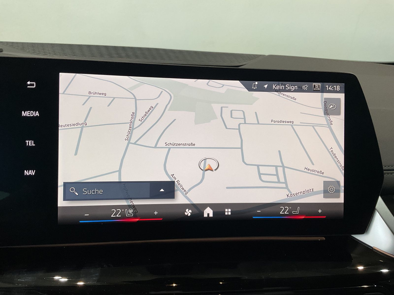 Fahrzeugeinzelansicht 9 Fahrzeugabbildung BMW 218i Anhängerkupplung, Head-Up DAB LED WLAN