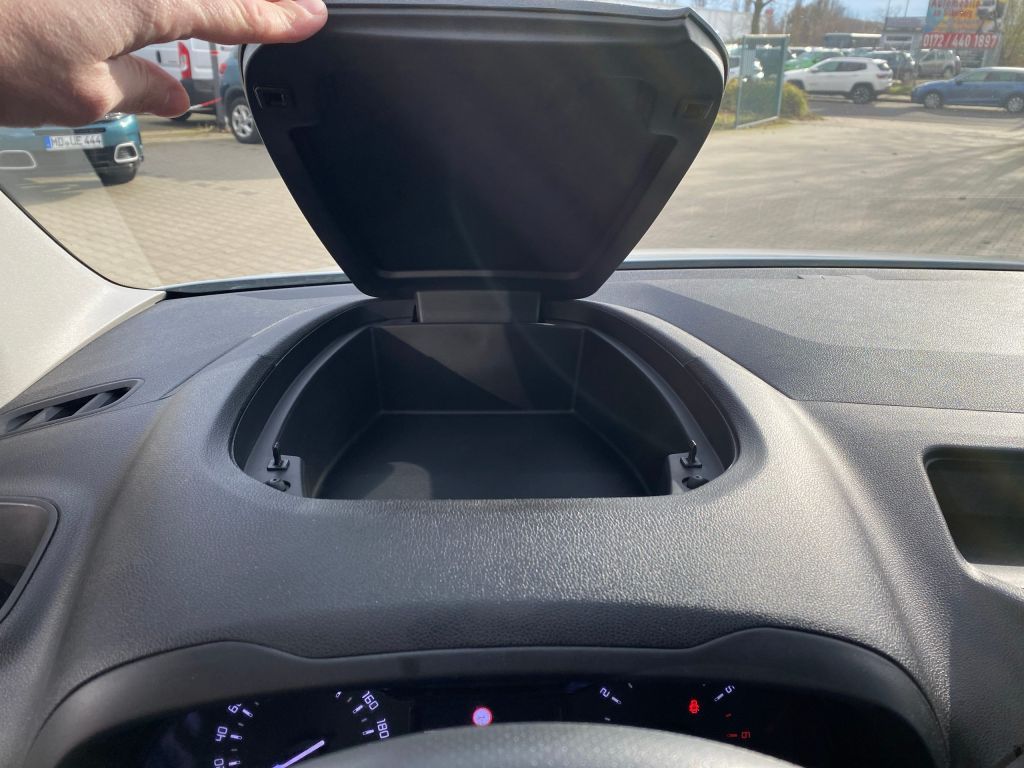 Fahrzeugabbildung Citroën Berlingo M Benzin 110 FEEL *PDC*Klima*Bluetooth*