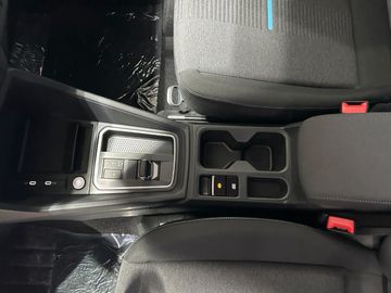 Ford Grand Tourneo Connect PHEV Active