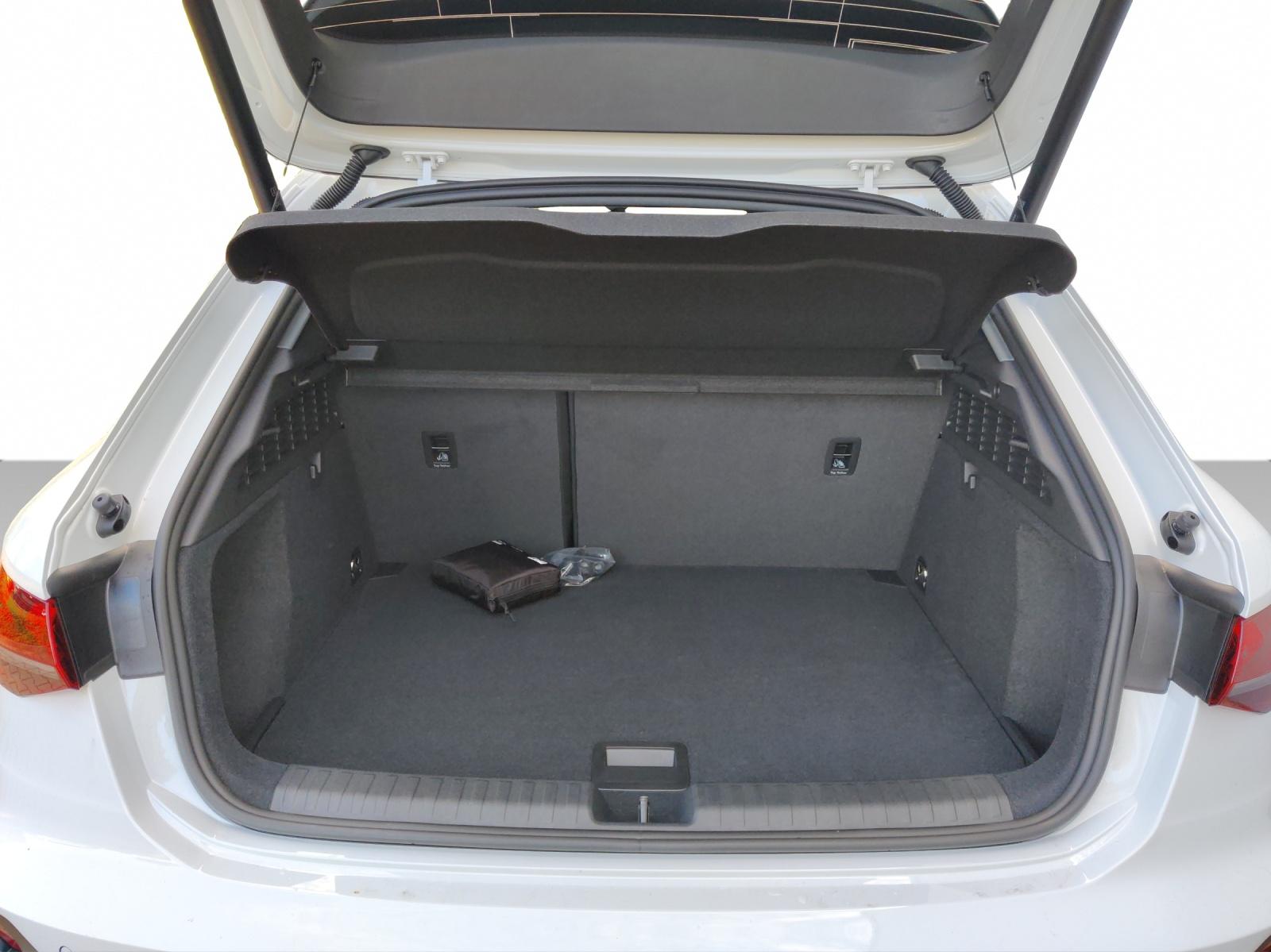 Audi A3 Sportback S line 35 TFSI Matrix GAR Stdhzg, миниатюра 12