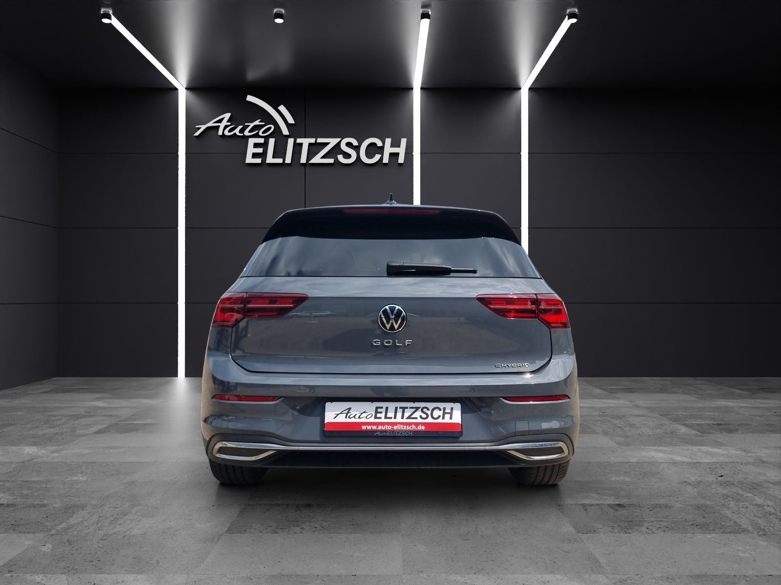 Fahrzeugabbildung Volkswagen Golf VIII Lim. Style eHybrid DSG IQ.Light ACC AH